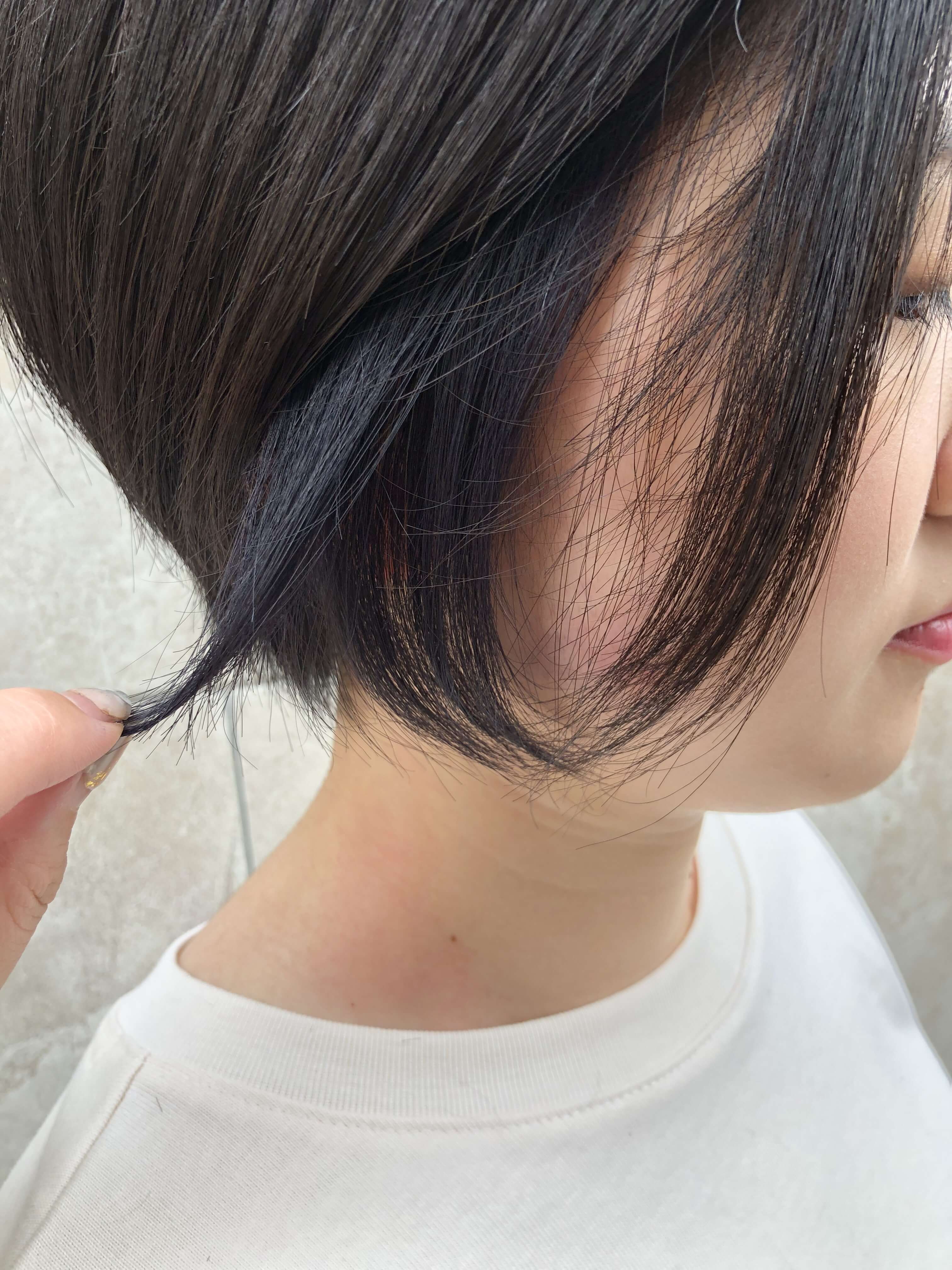 オフィスで浮かないインナーカラー 必見です Room Hair ルームヘア 半個室のプライベート美容室 渋谷 杉並 世田谷 新宿 オフィスで浮かないインナーカラー 必見です Room Hair ルームヘア 半個室のプライベート美容室 渋谷 杉並 世田谷 新宿