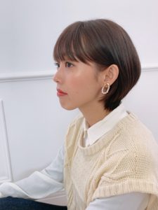 この冬のおすすめワイドバングショートヘア Room Hair ルームヘア 渋谷 杉並 世田谷 新宿 半個室プライベート空間がある美容室 この冬のおすすめワイドバングショートヘア Room Hair ルームヘア 渋谷 杉並 世田谷 新宿 半個室プライベート空間がある美容室